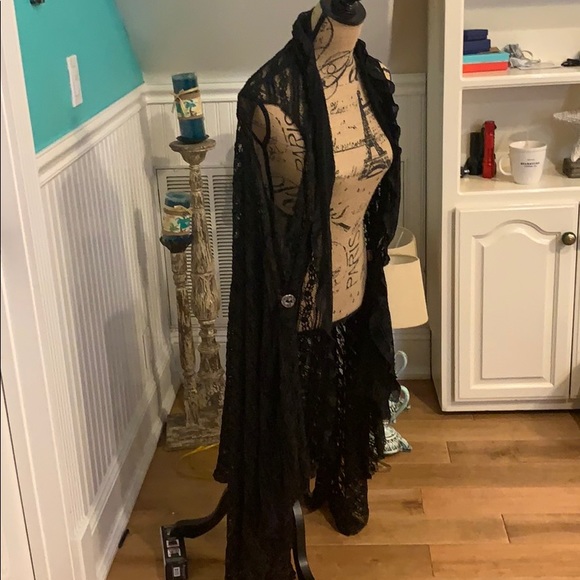 Alley Doll Sweaters - NWOT Alley Doll Black Sweater OS